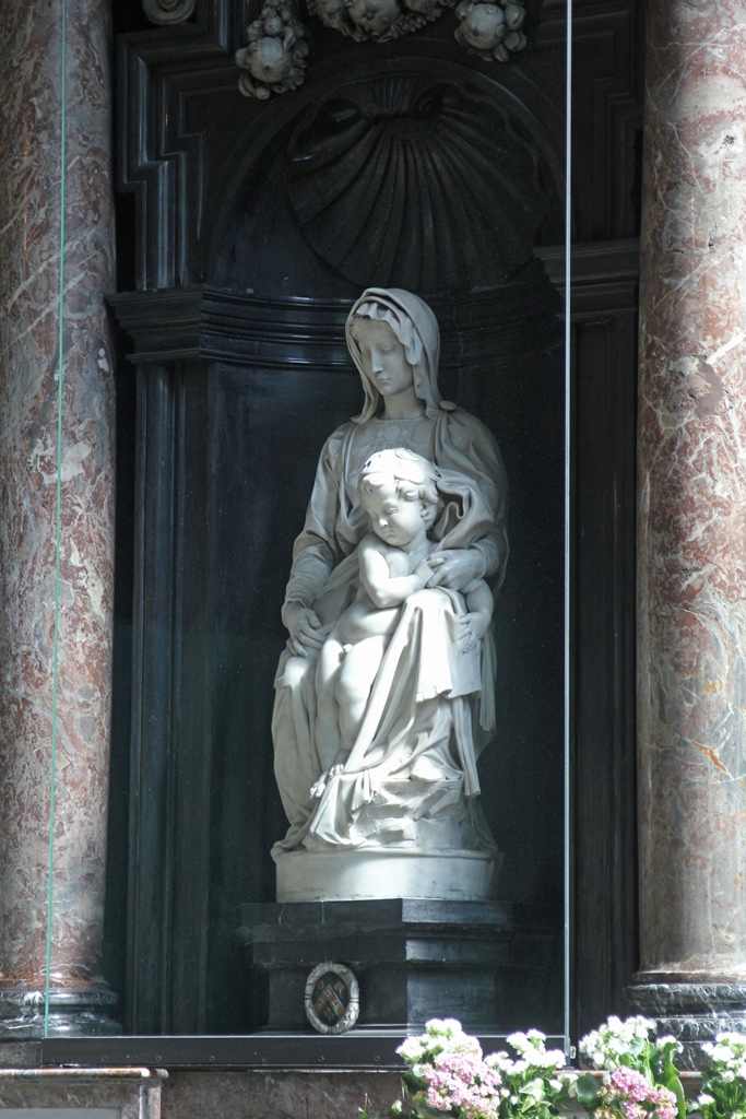 Madonna and Child (Michelangelo)